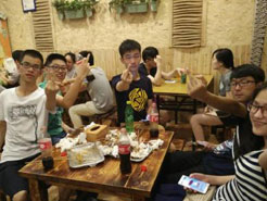周矶办事处烧烤加盟,学烧烤技术,开烧烤店多少钱疯狂烤翅加盟